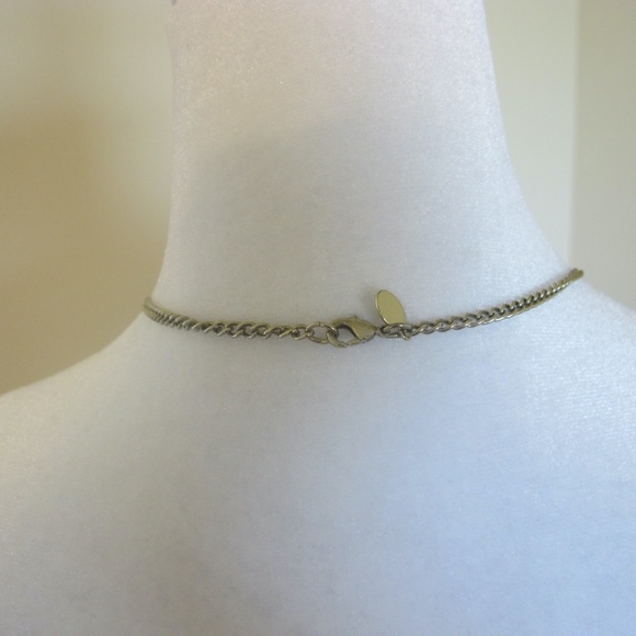 🔴🔴🔴SOLD🔴🔴🔴Express Women's Necklace Chevron Silver & Gold GUC - Picture 3 of 4